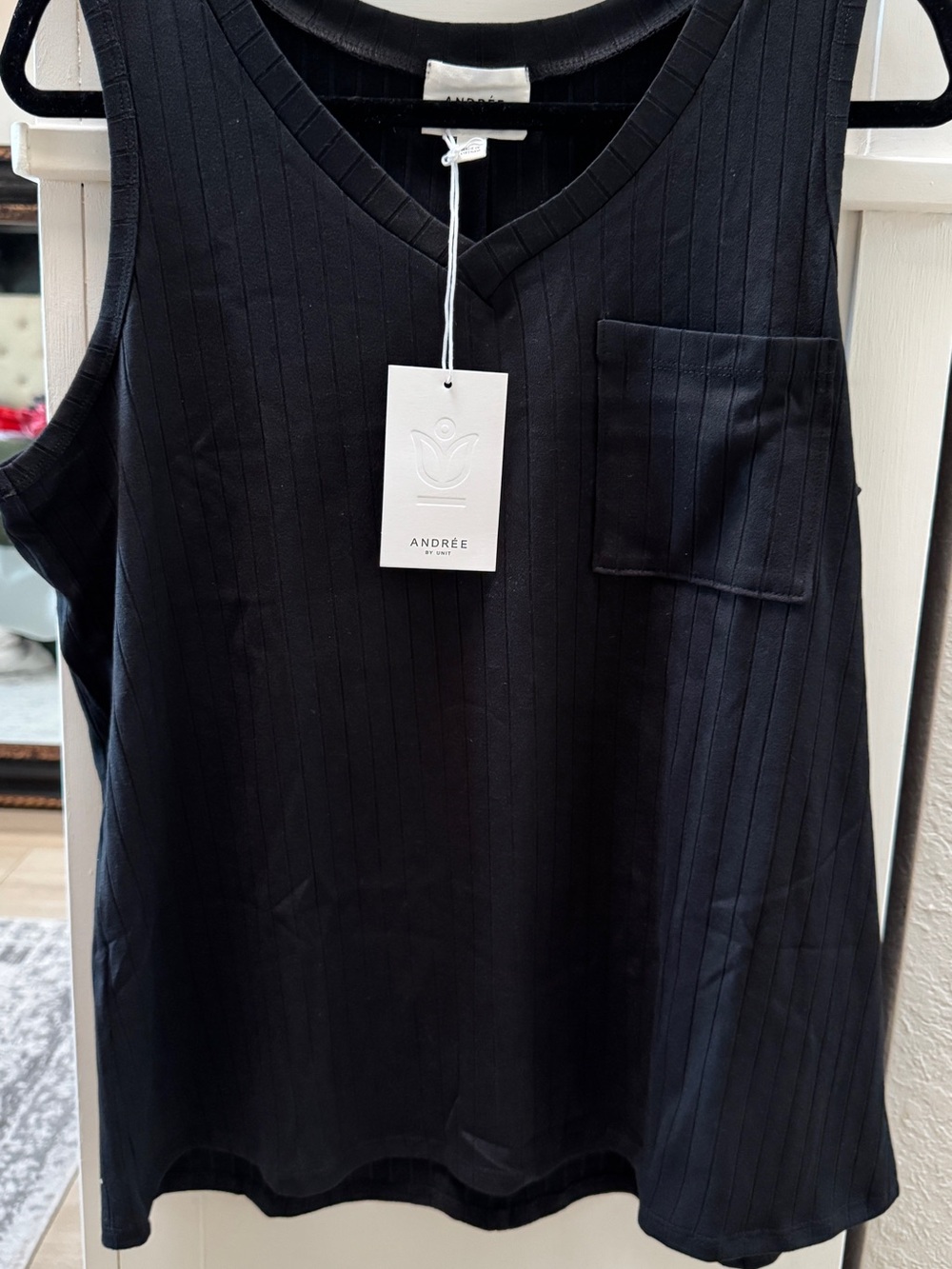Women’s Black Ribbed V-Neck Tank Top